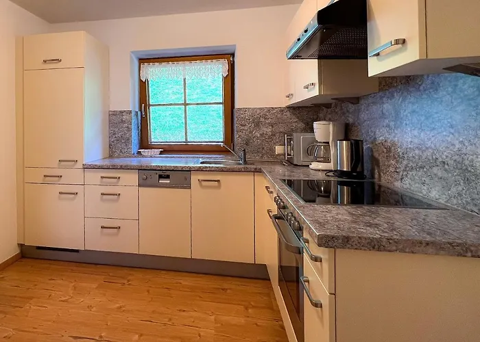 Fuerstenhof צל אם צילר