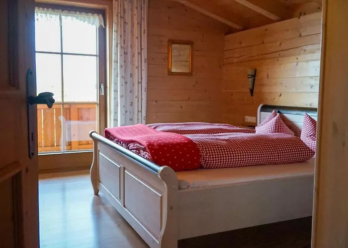 Fuerstenhof * צל אם צילר